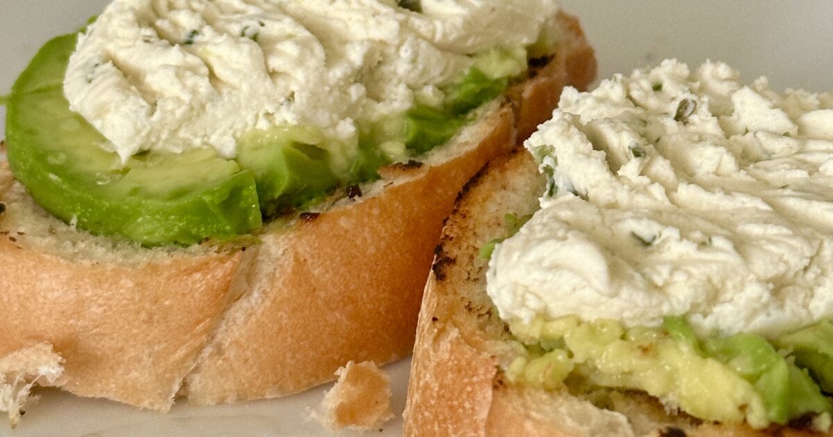 Spicy Avocado Cream Cheese Toast