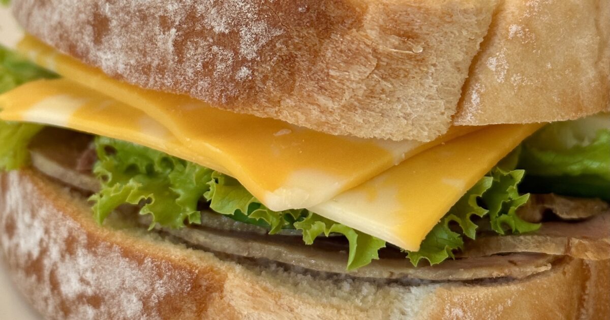 Turkey Cheddar Sandwich