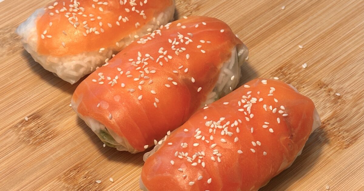 Salmon Rice Paper Rolls