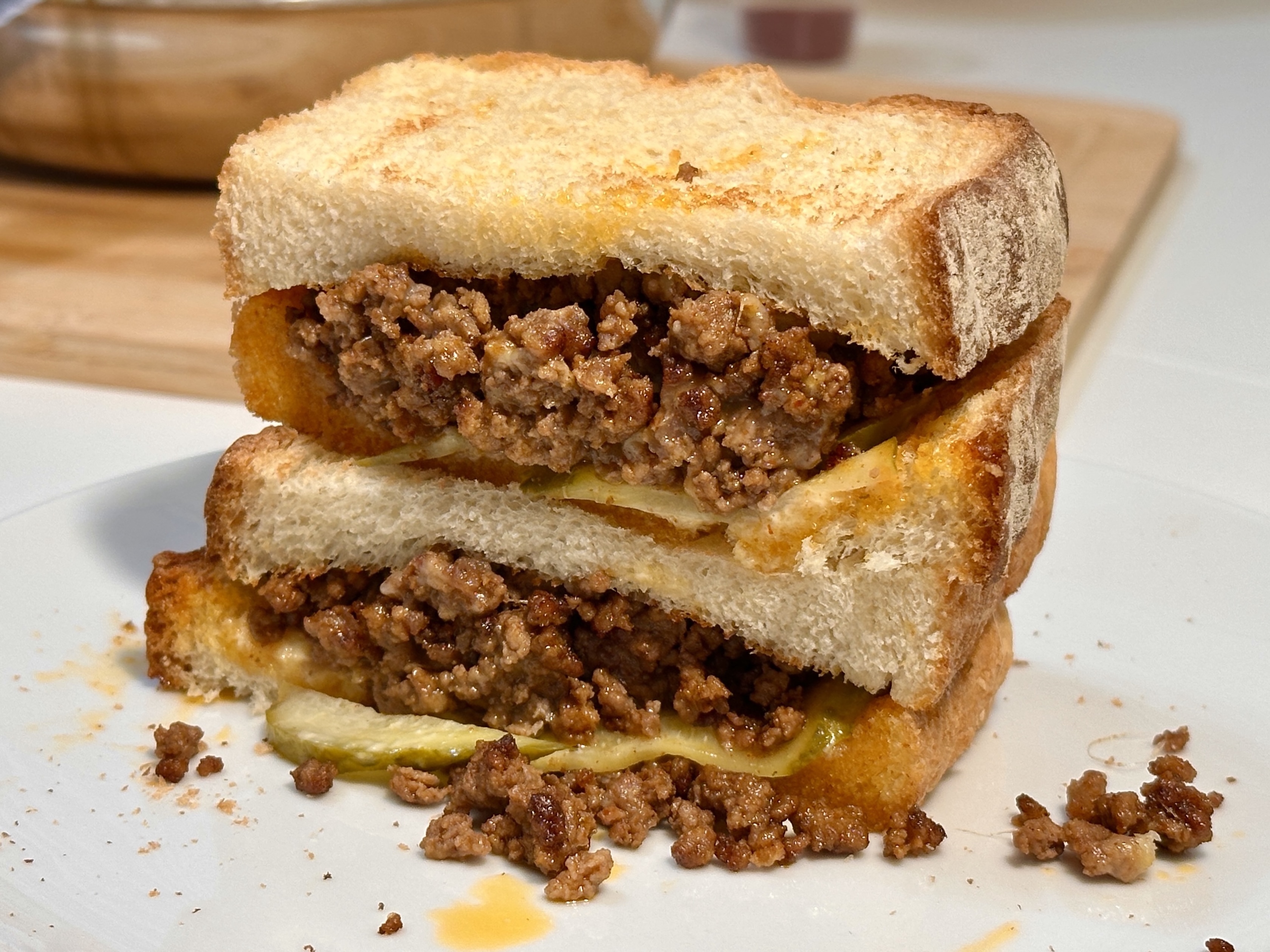 Cheesy Ground Beef Sandwich