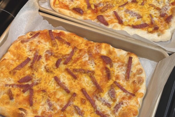 Pepper Salami Pizza